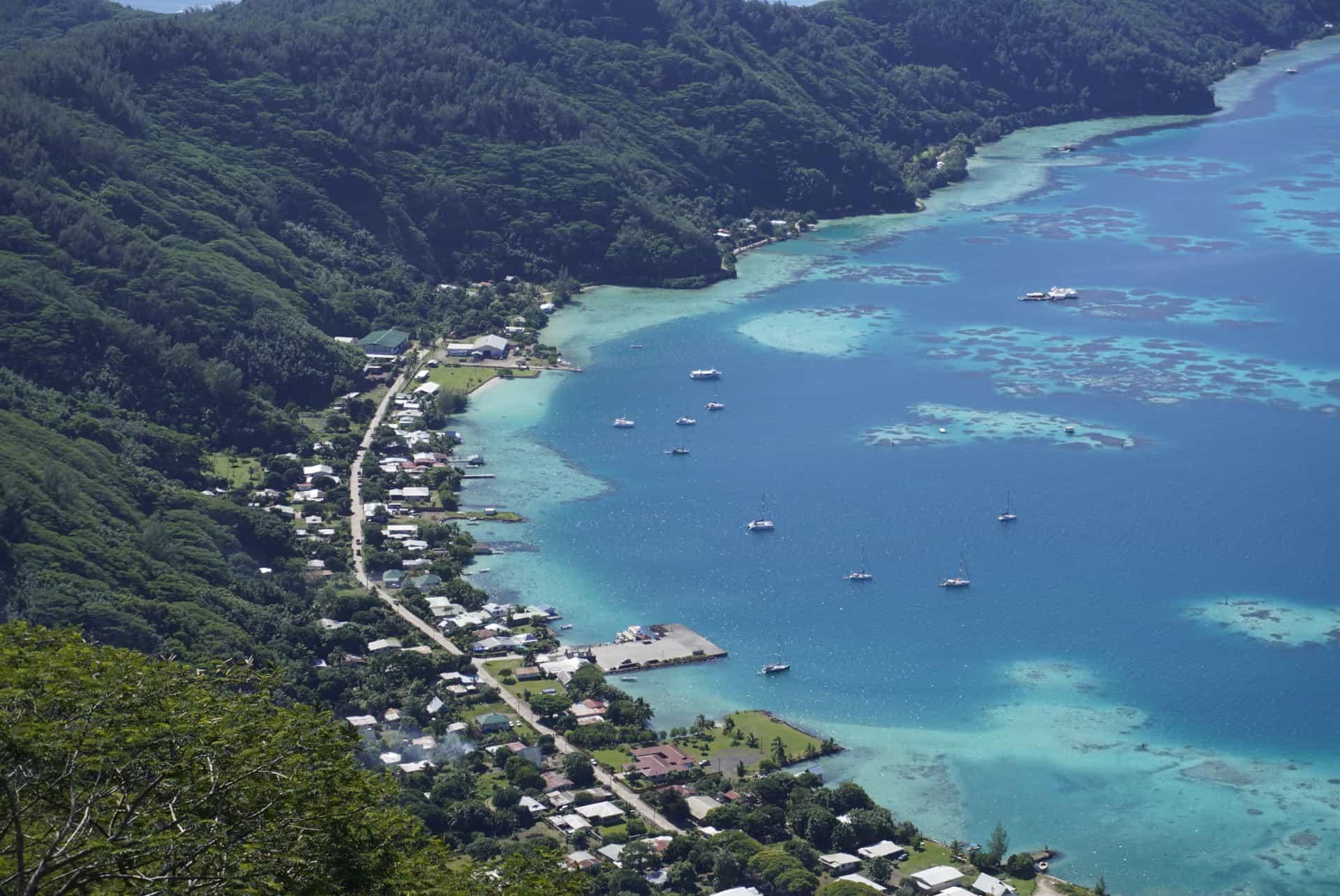 Where to sleep in Polynesia?