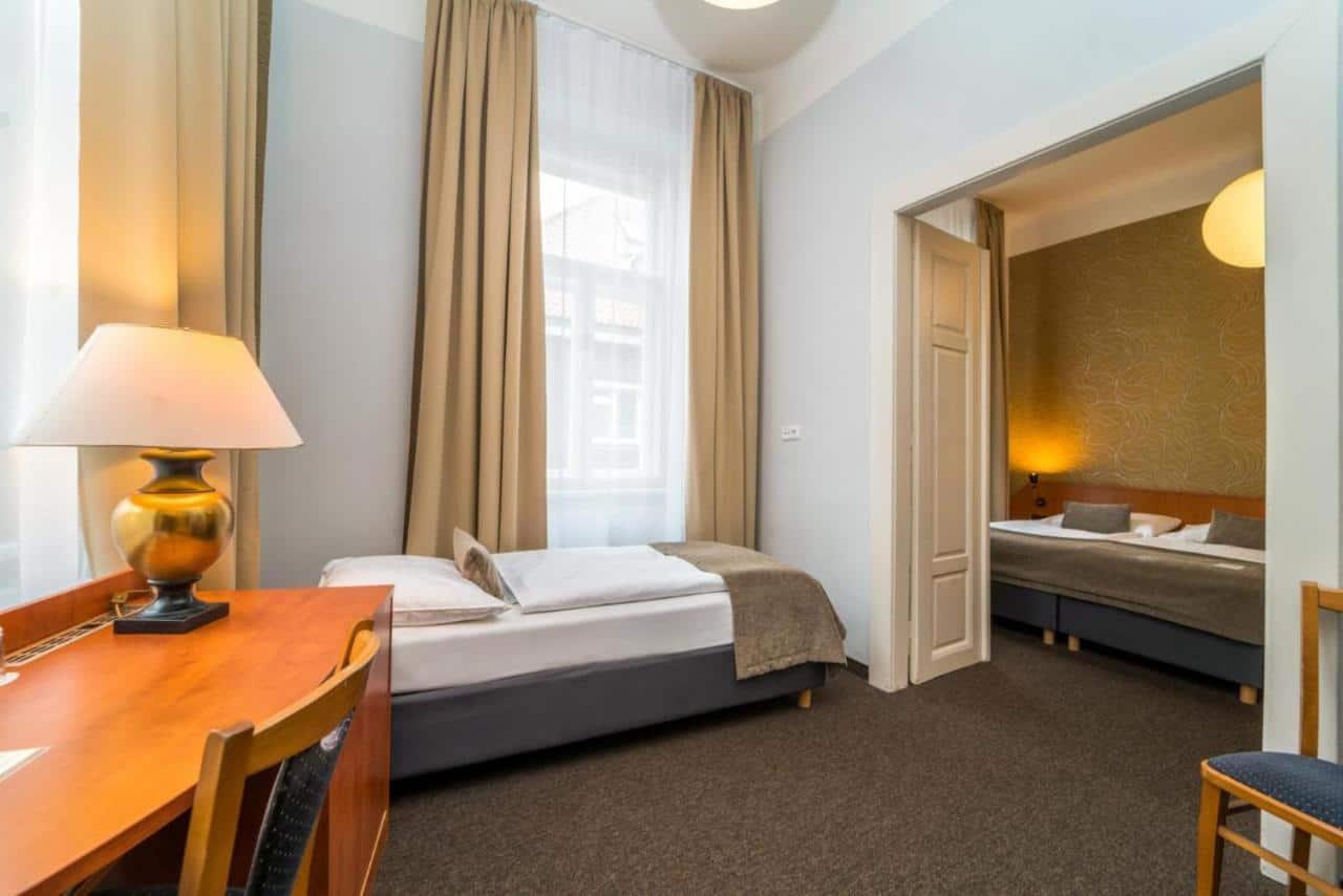 metropolitan old town hotel prague