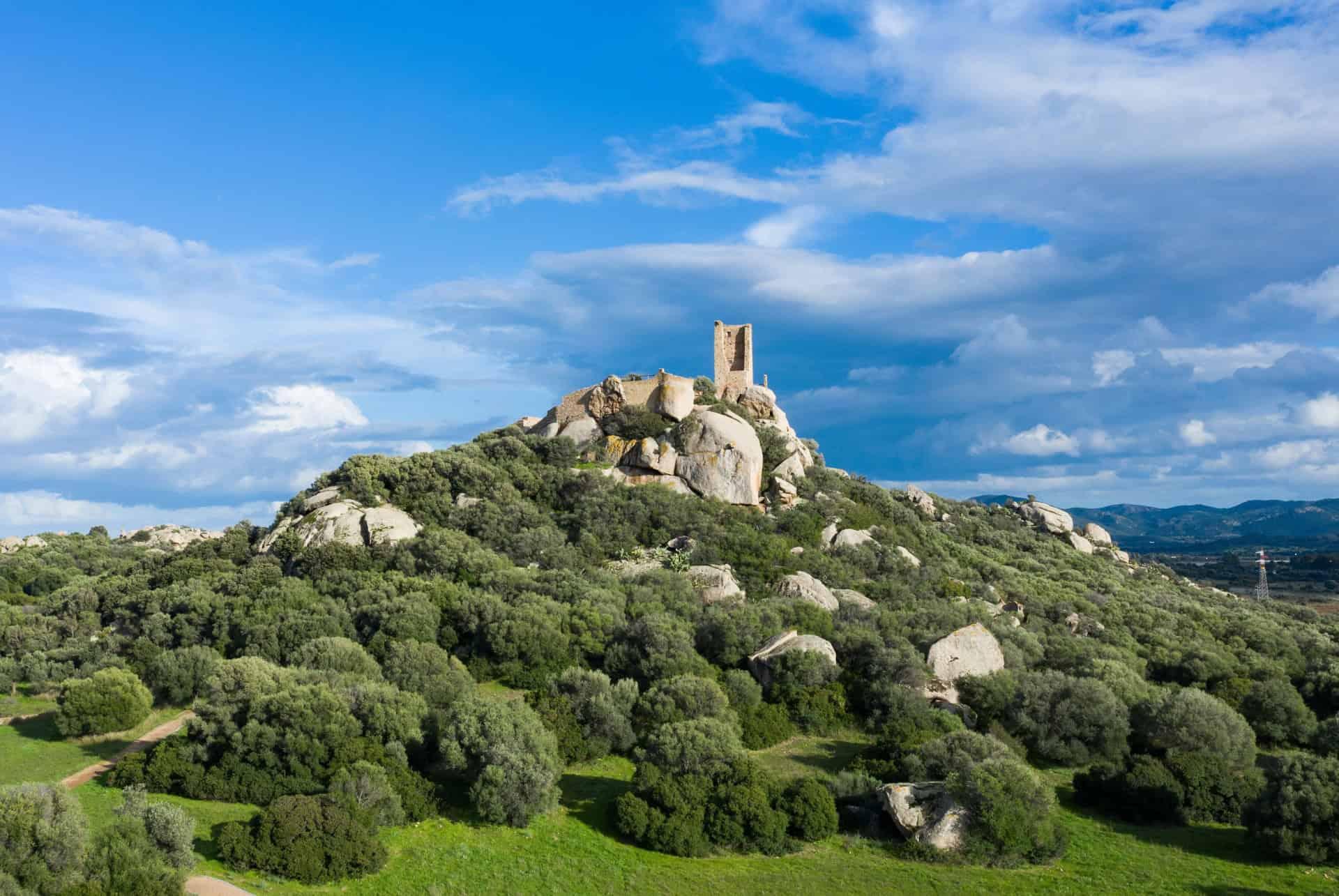 visiting castello di pedres