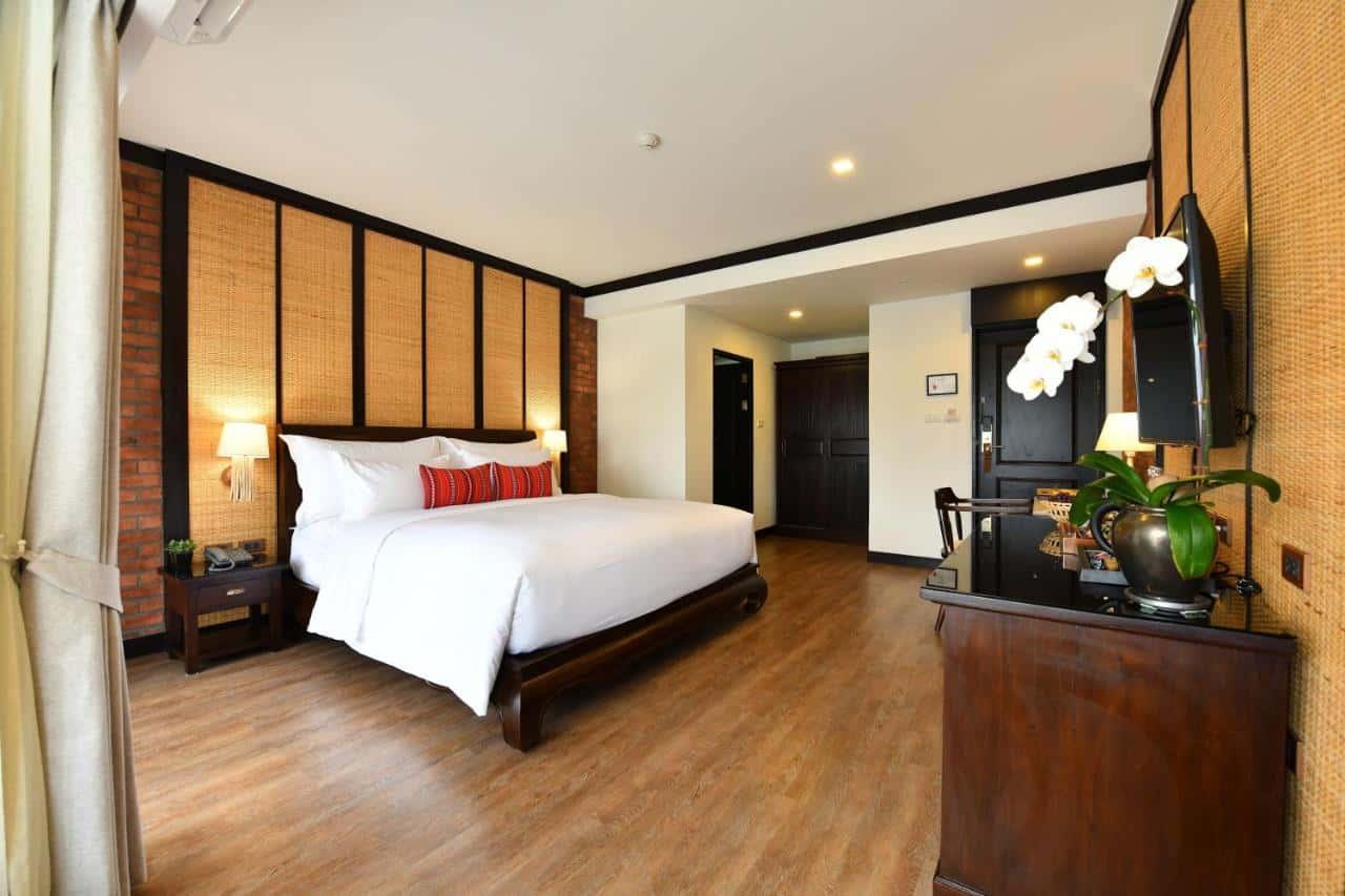 el barrio lanna room