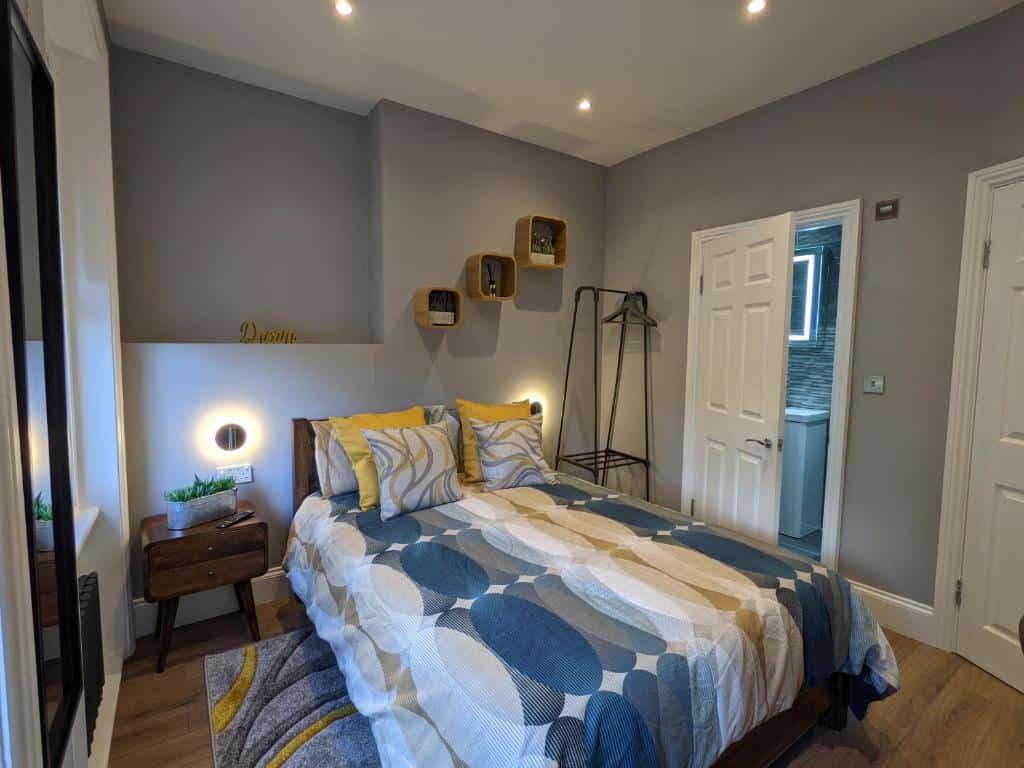 charlotte guest house room