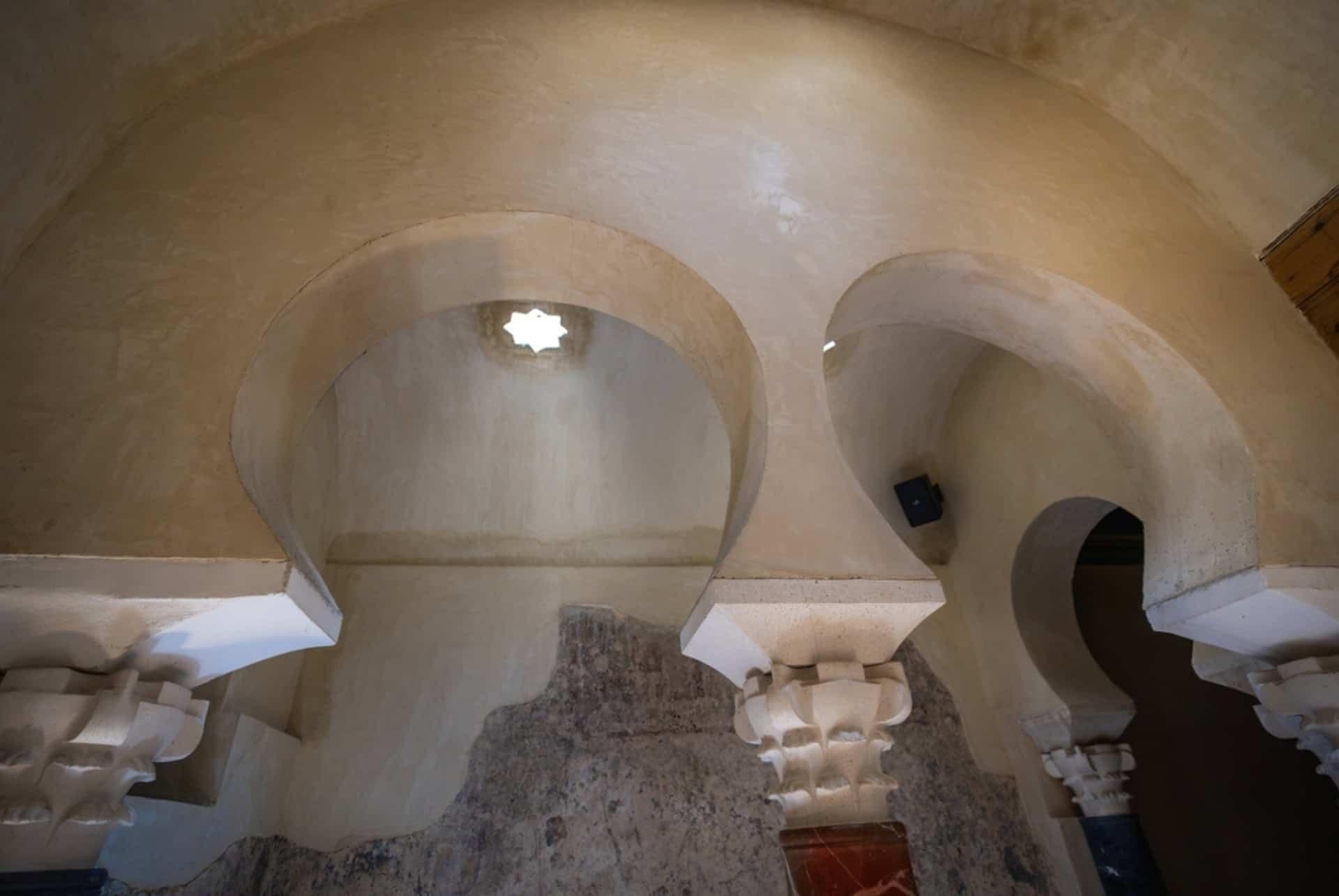 alcazar caliphal baths