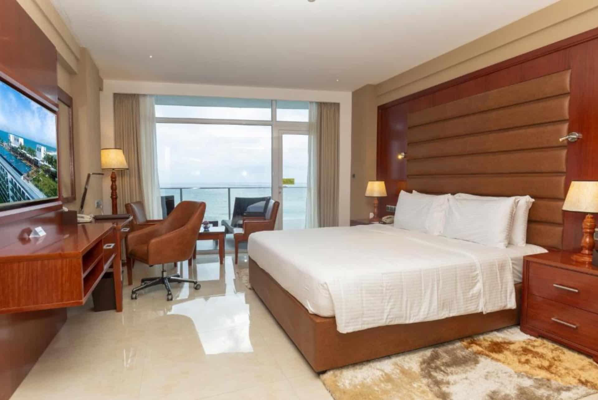 Marino Beach Colombo hotel