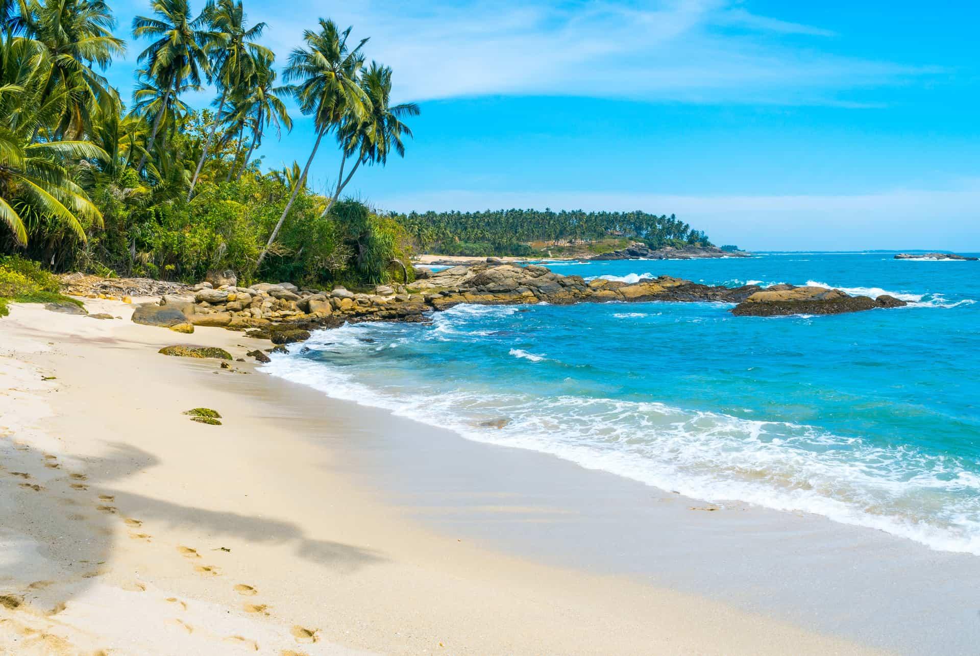 What to do in Sri Lanka beach