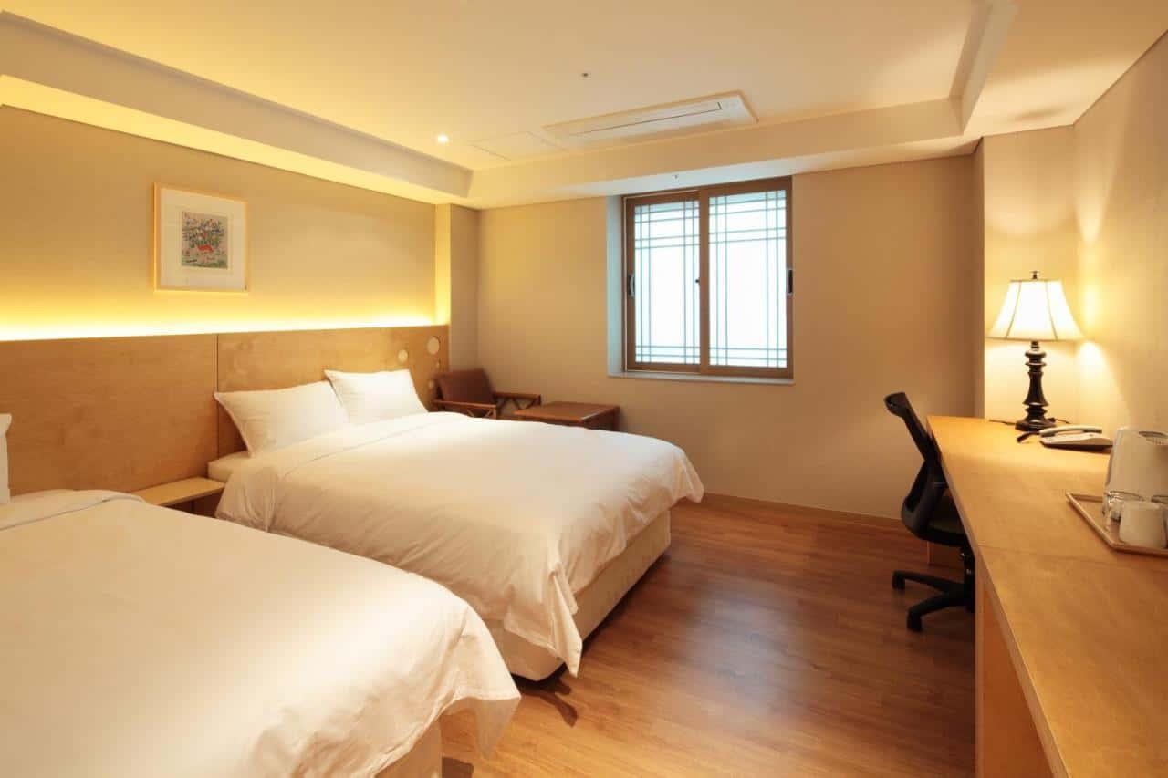 hongdae room