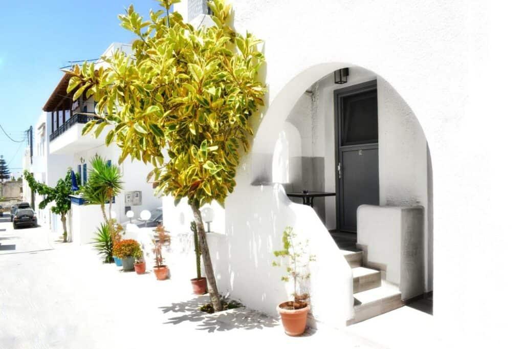 Naxos Chora exterior