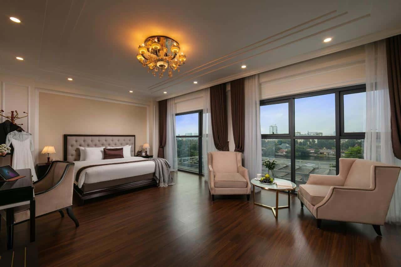 where to stay in hanoi hai ba trung