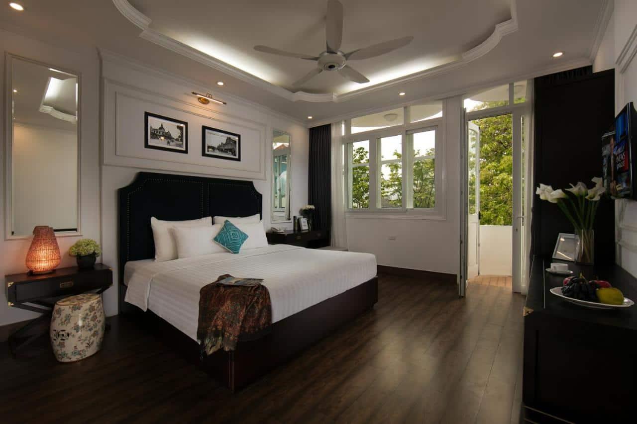 where to stay in hanoi 