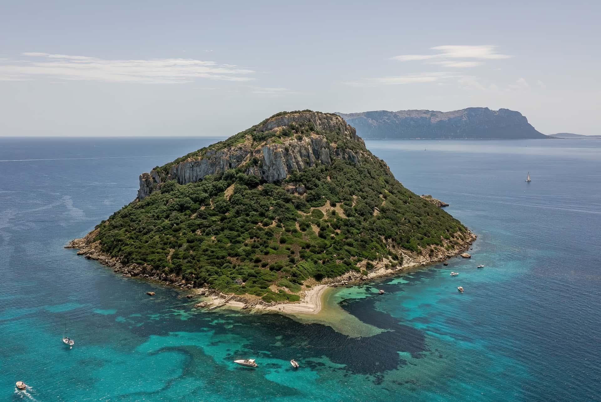 Figarolo ile