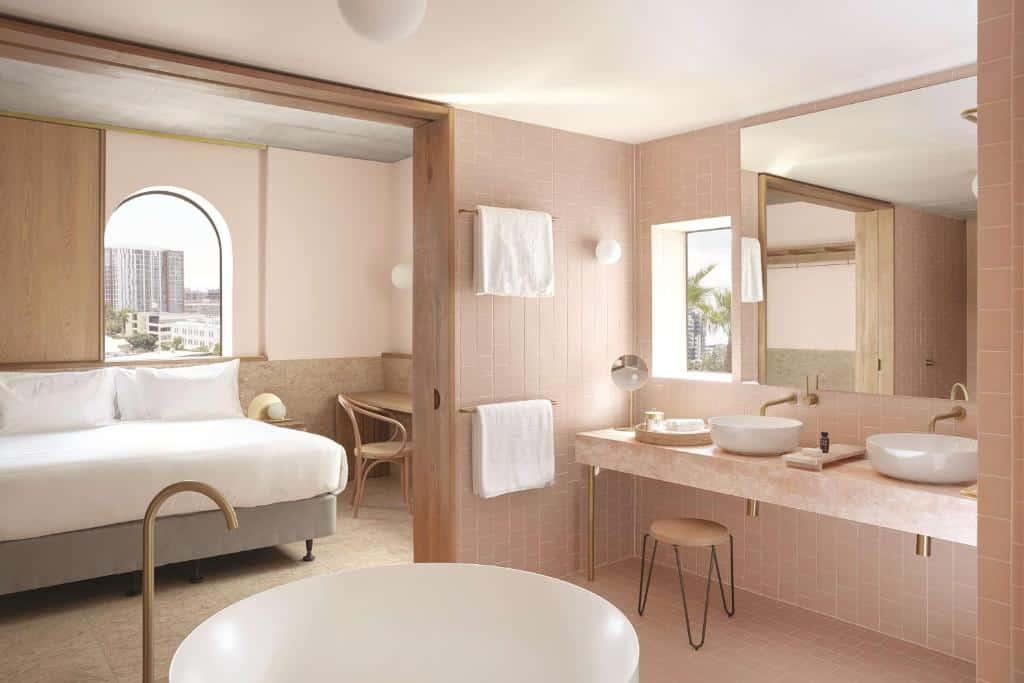 the calile hotel brisbane