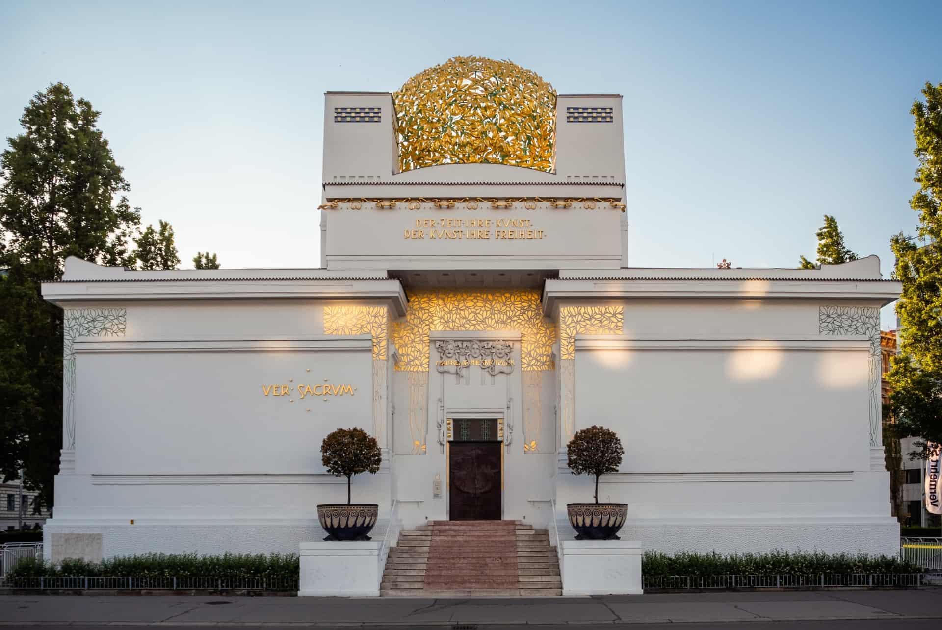 secession palace things to do in vienna