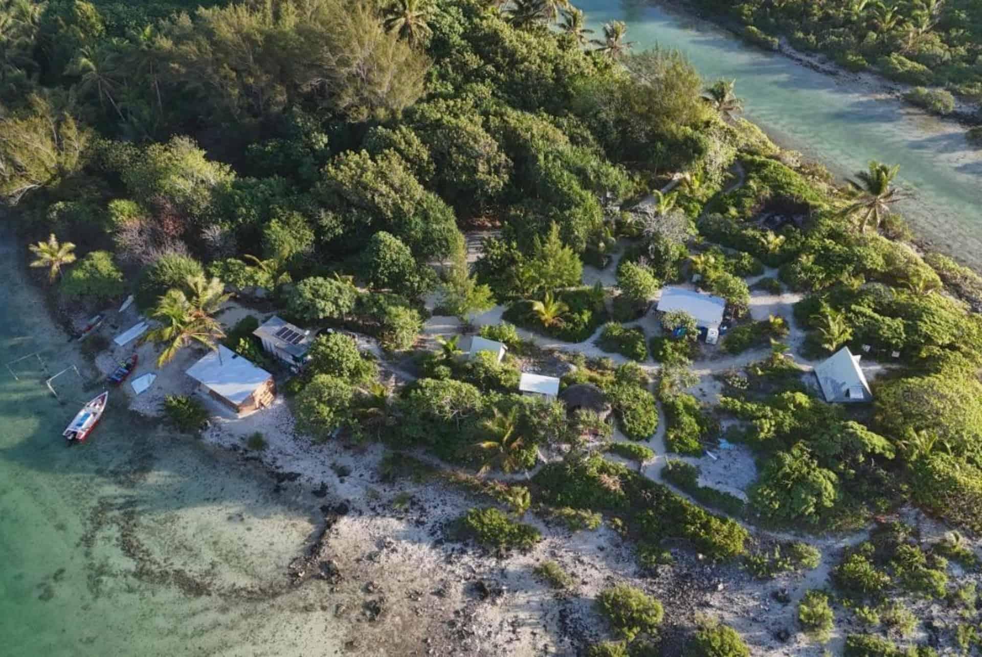 alaroots bora bora location