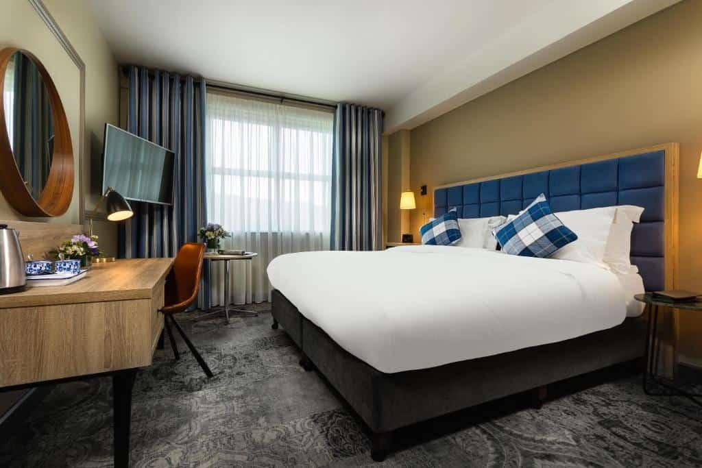 harbour hotel galway room