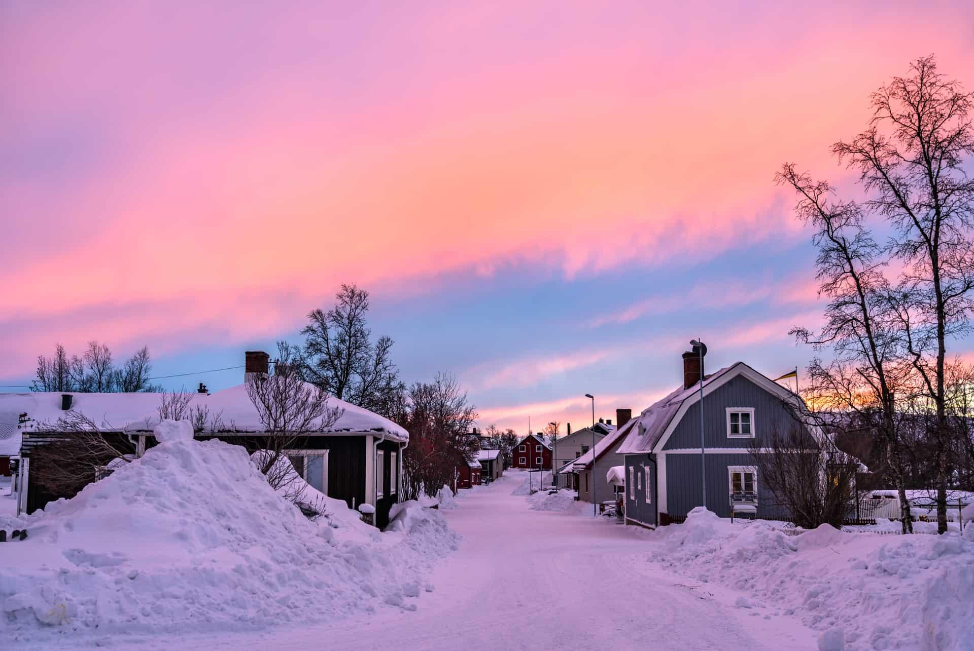 where to stay in kiruna landscape