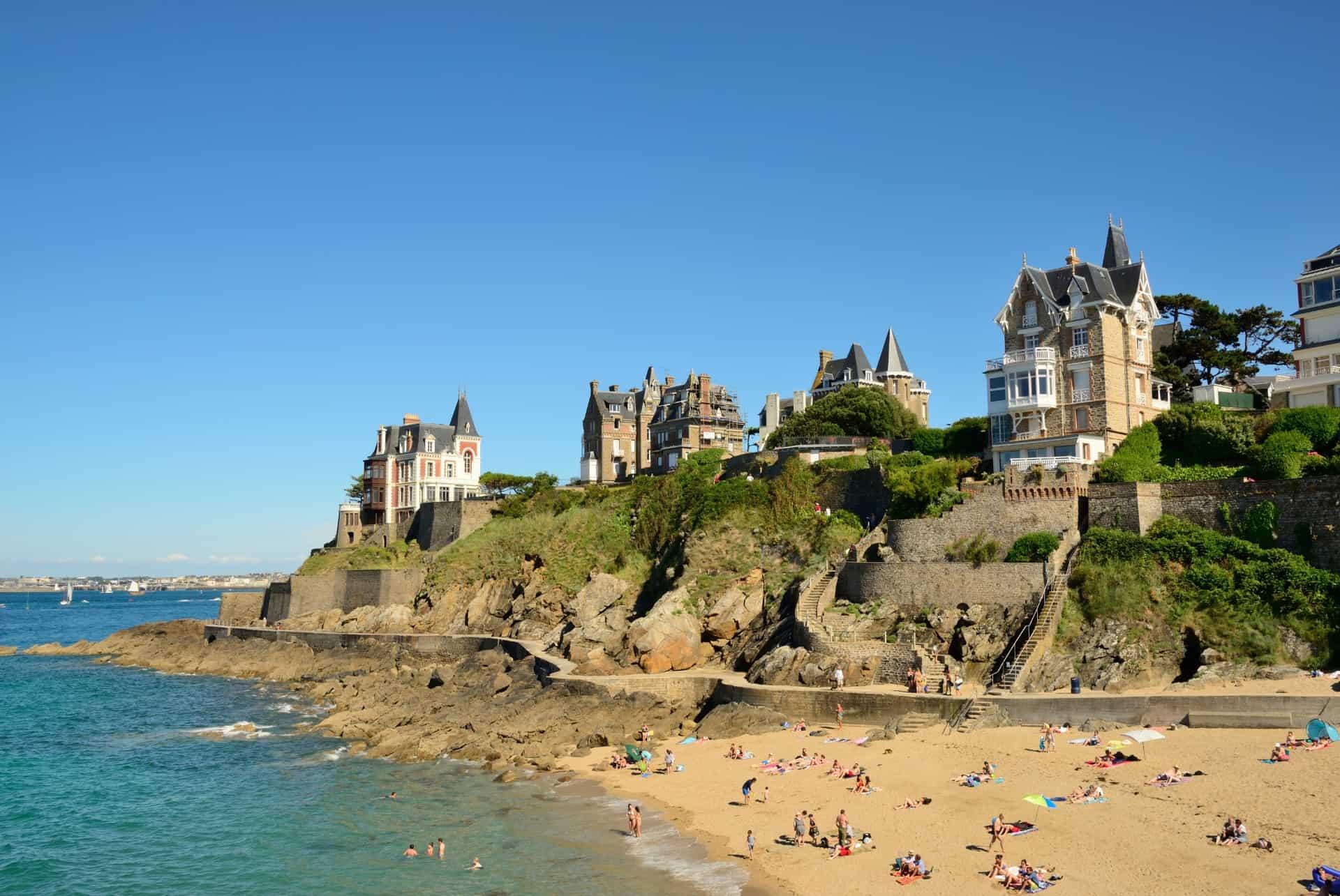 where to sleep in saint malo dinard