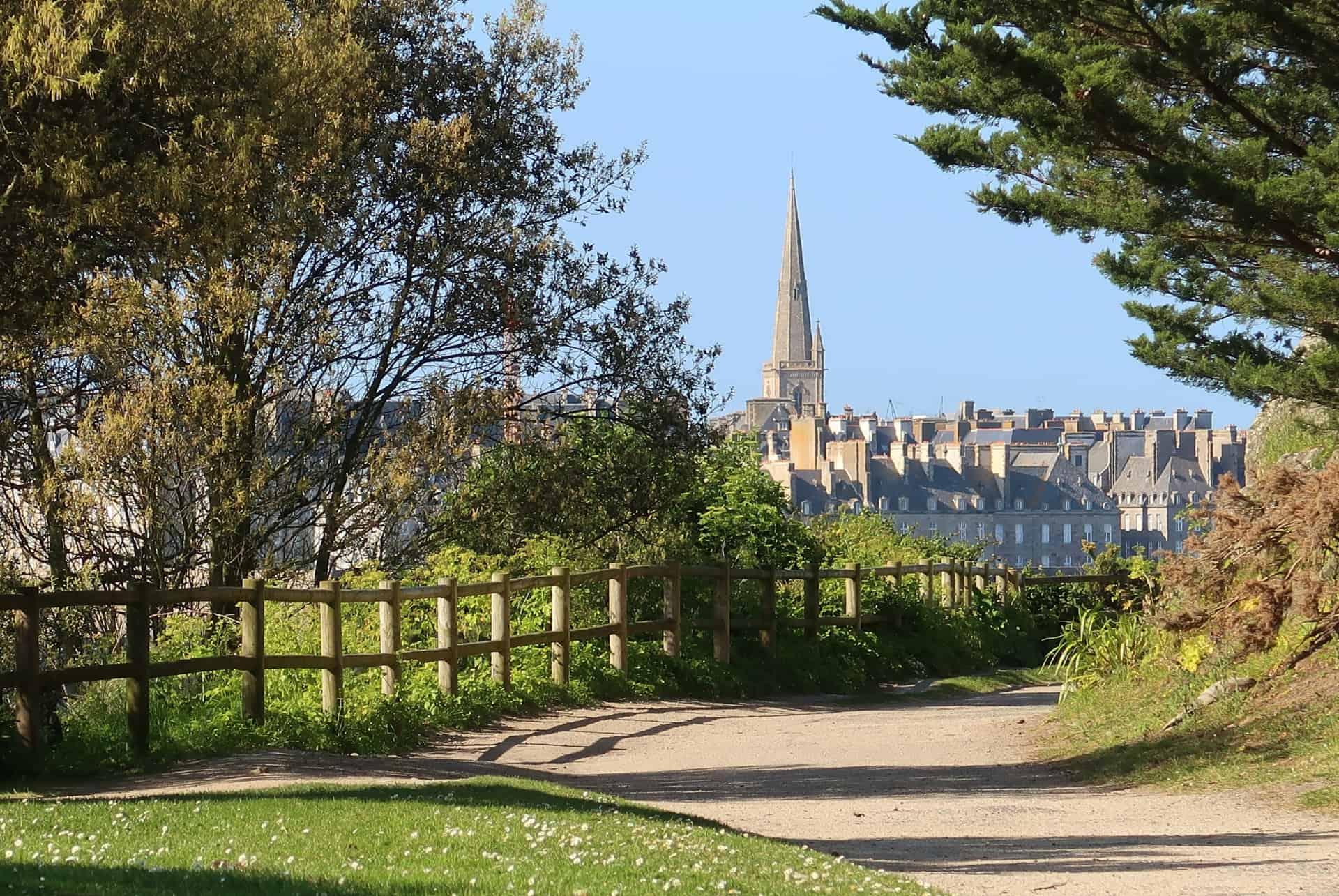 walk in saint malo