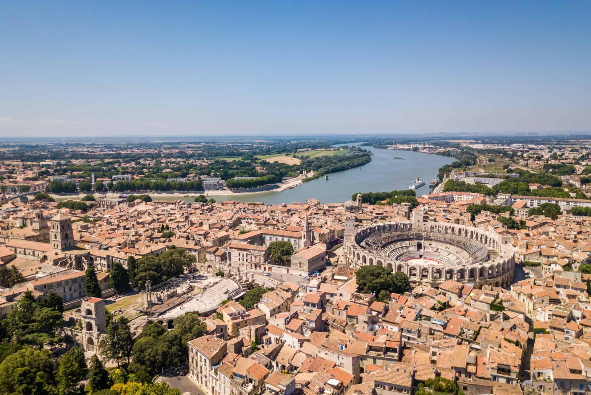 where to stay in Arles