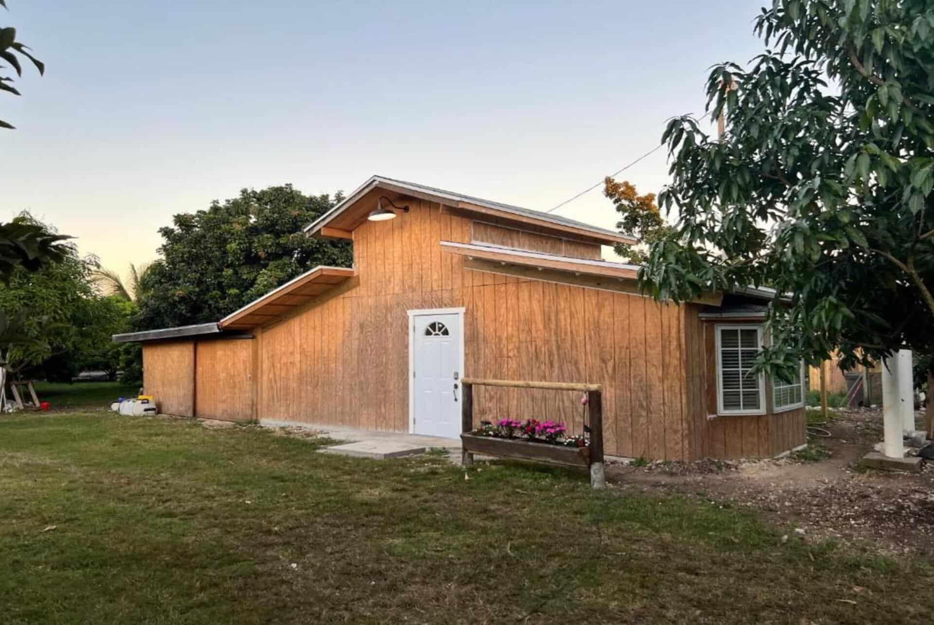 Maria's Tiny Barn Exterior