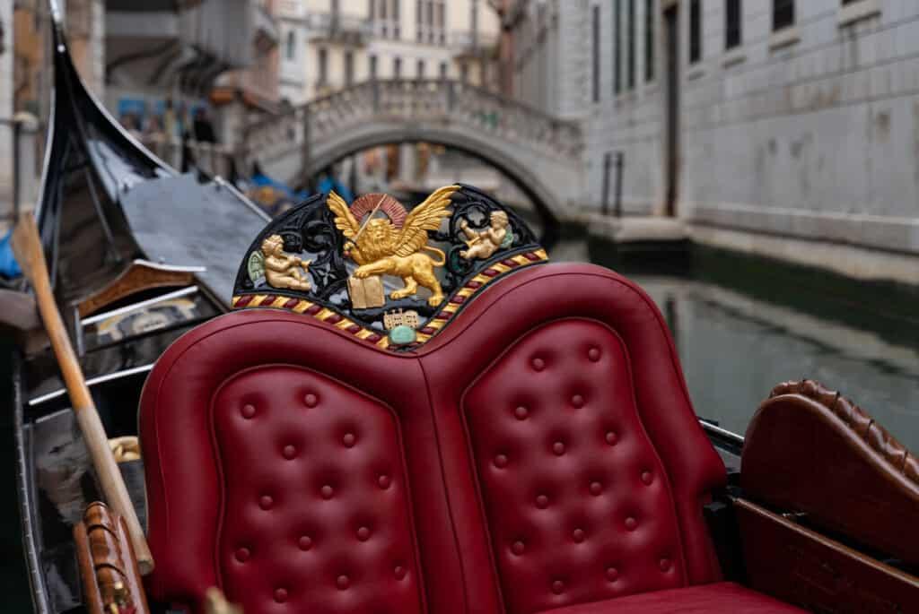 gondola tour prices venice