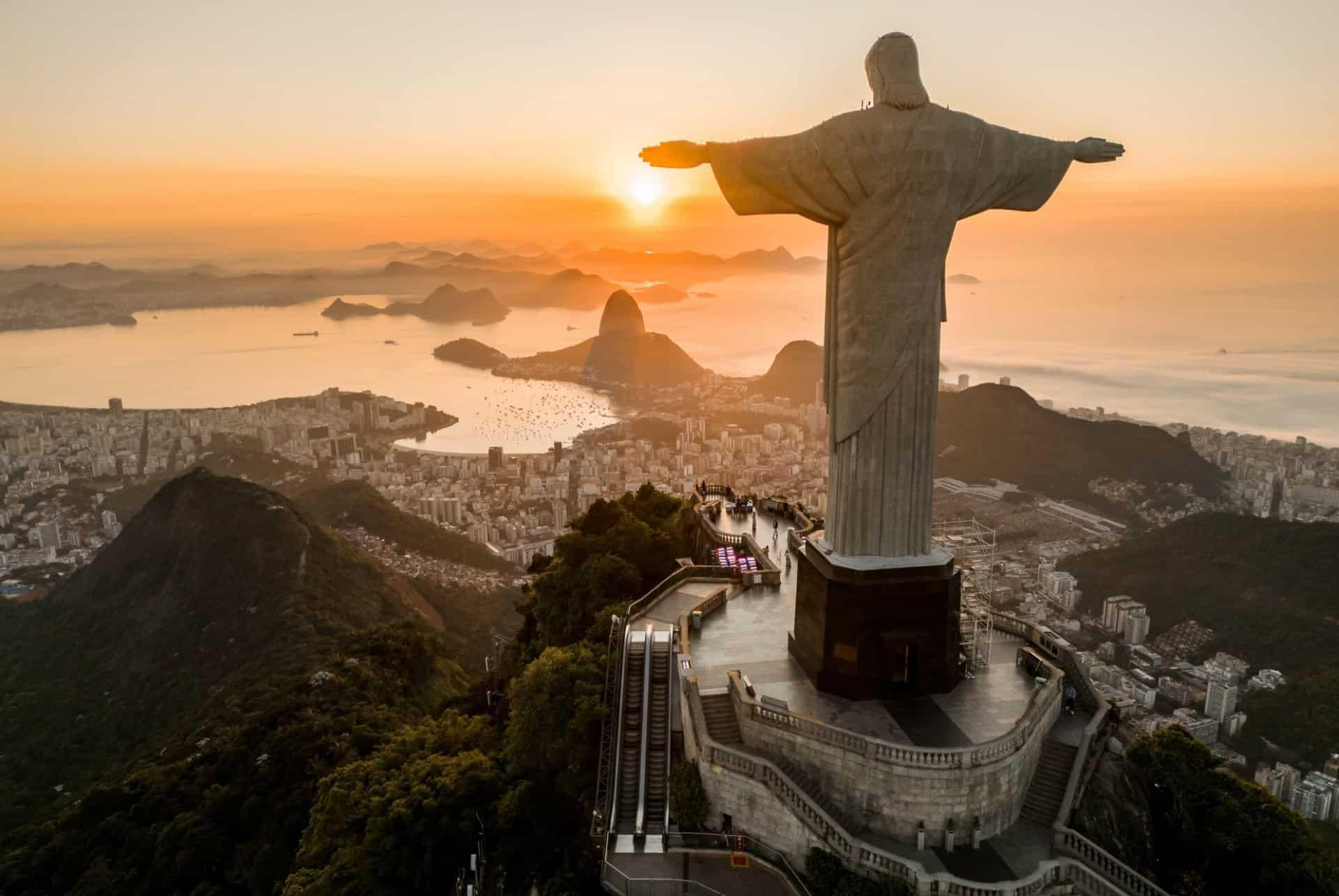 Christ the Redeemer 7 wonders of the world