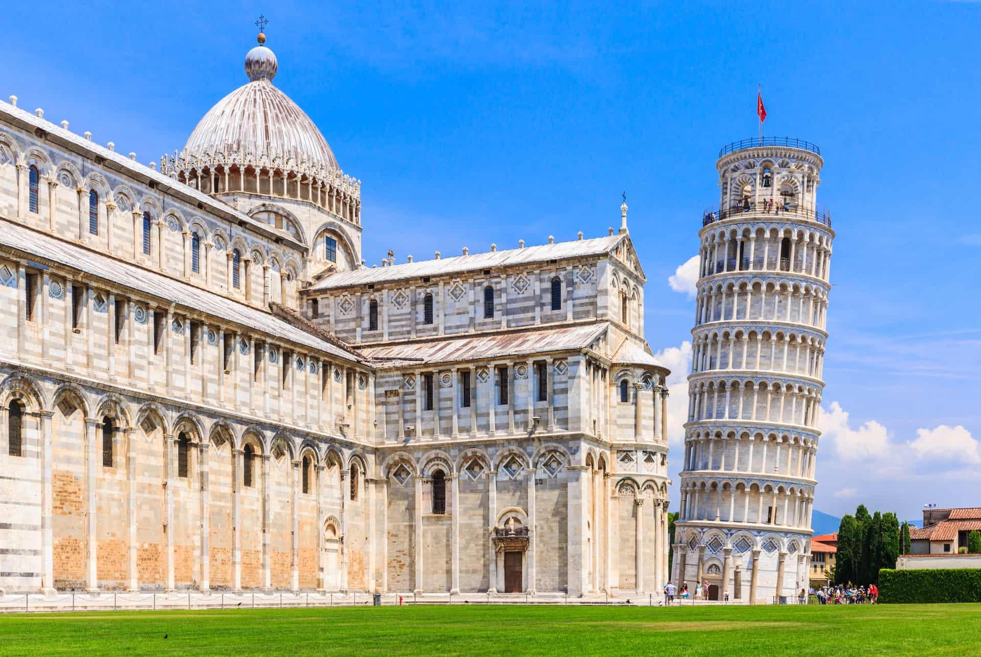 sleeping-in-pisa