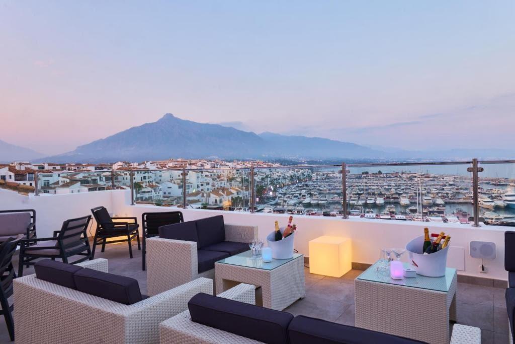 Benabola Hotel & Suites