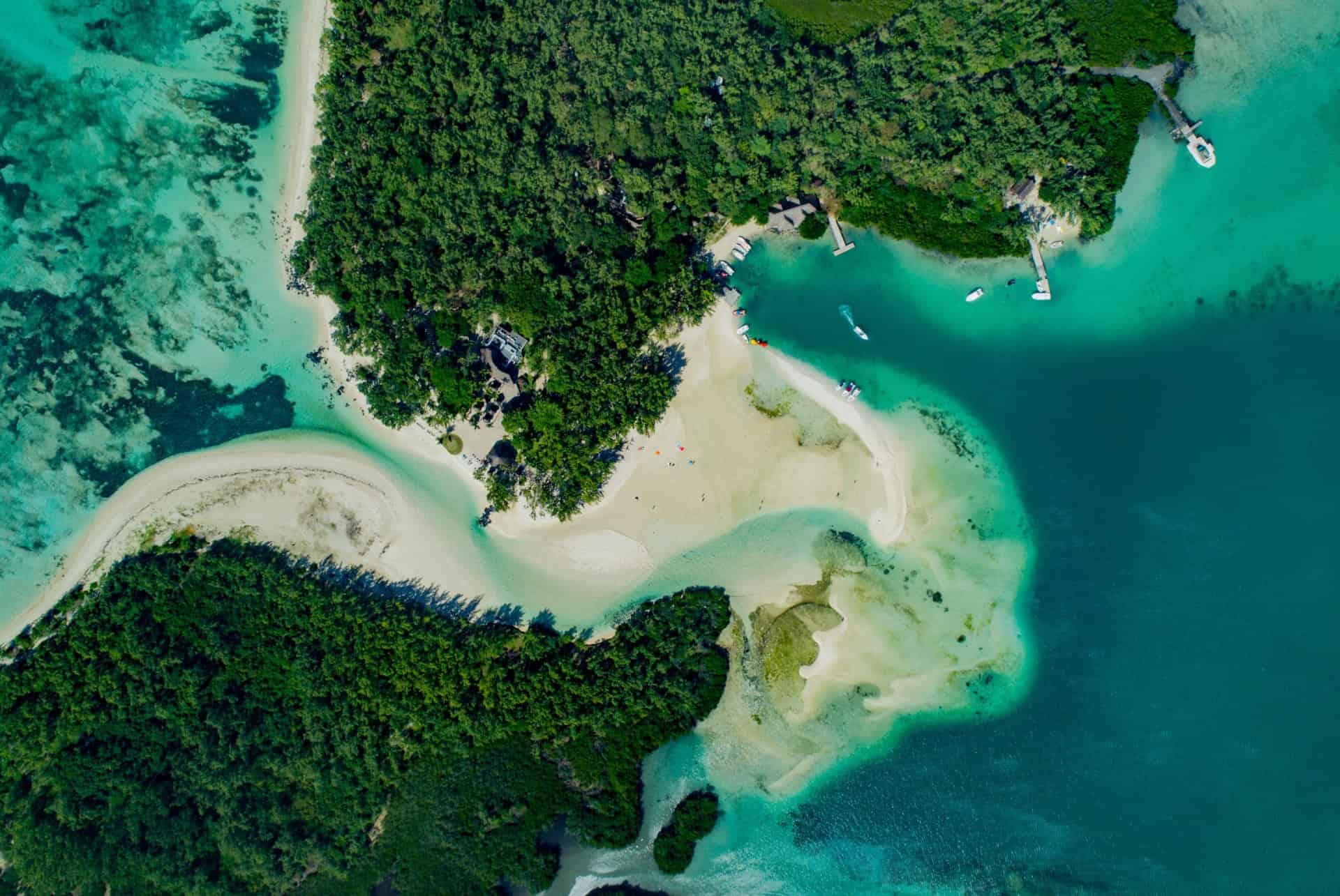 Pereybere beach Mauritius