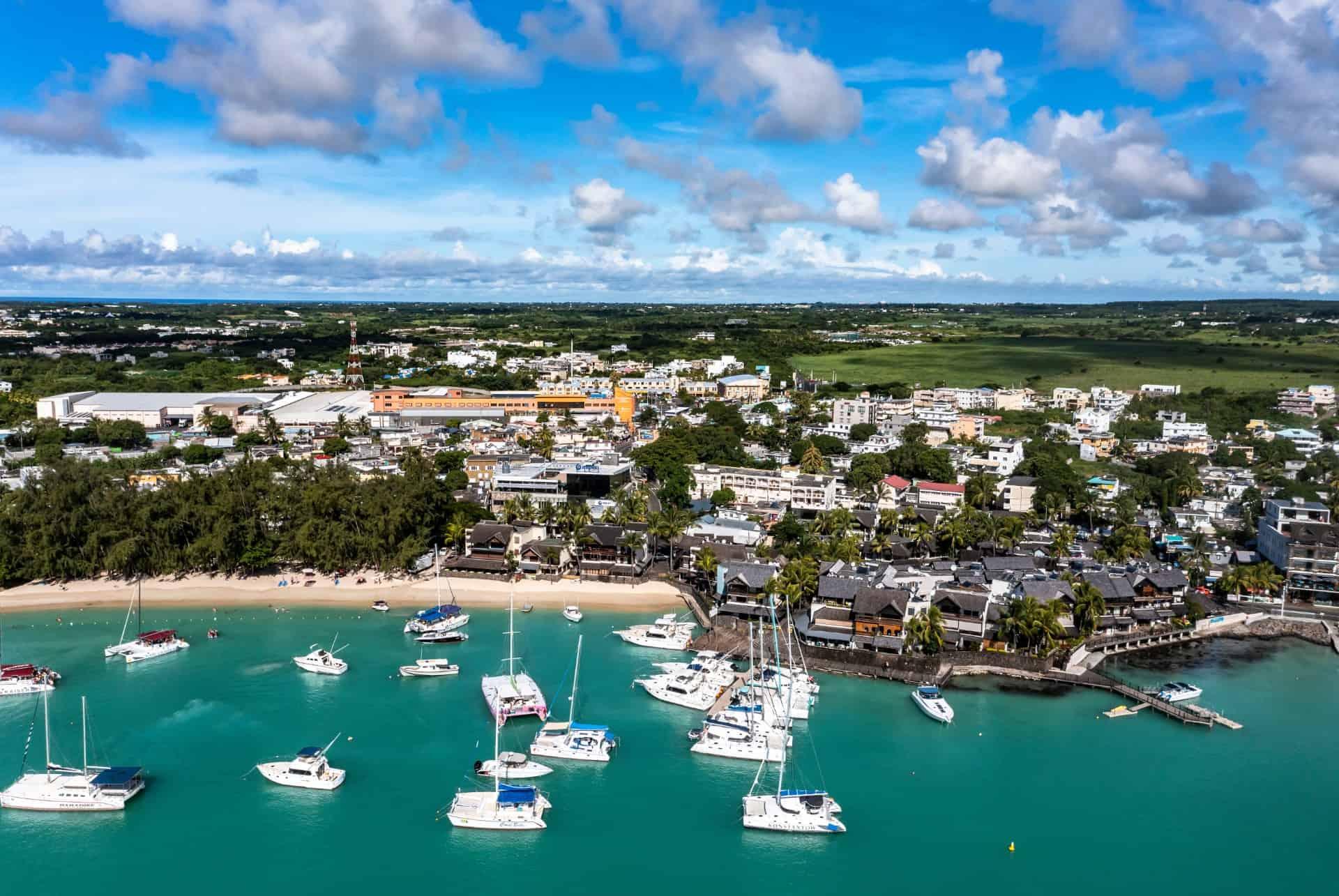 Grand Baie beach