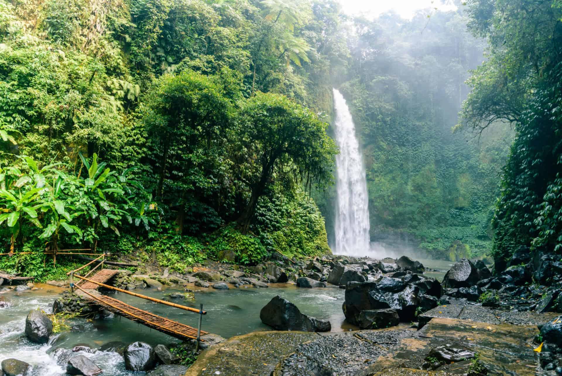 Nungnung Waterfall