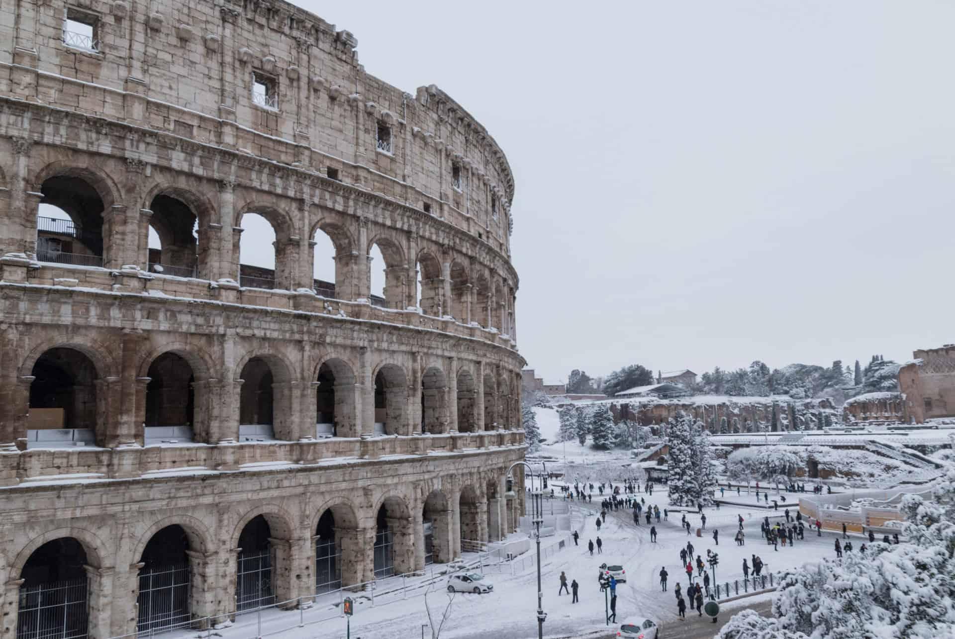 colosseum snow