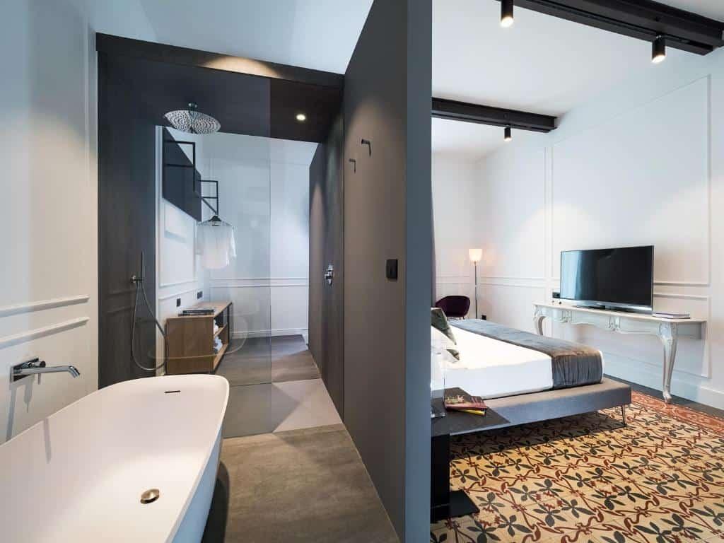 where to stay in catania habitat
