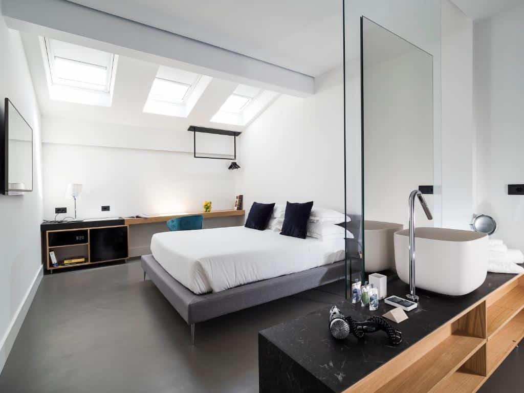 habitat where to stay in catania