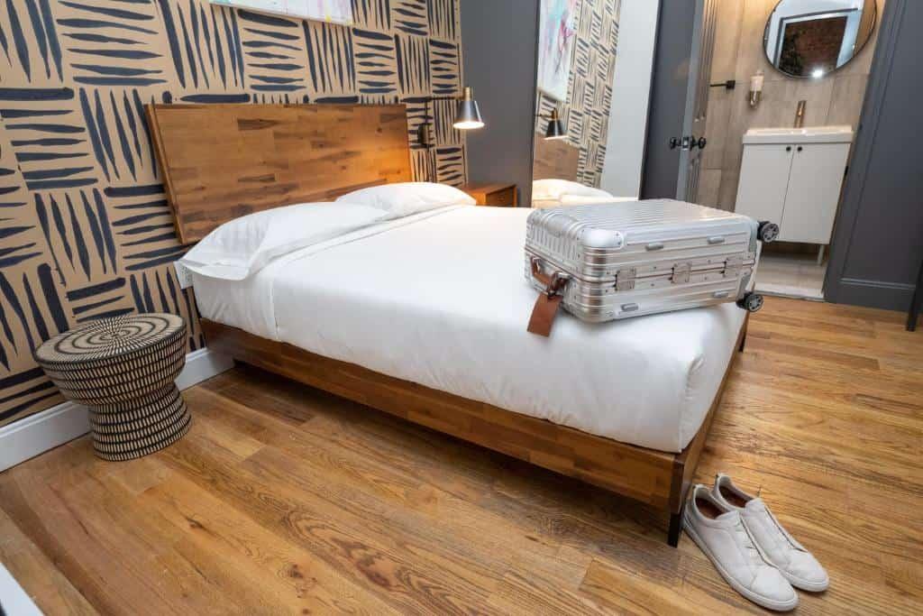 room flat nyc