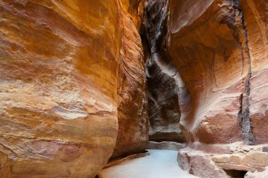 Jordan, Petra, Siq, canyon