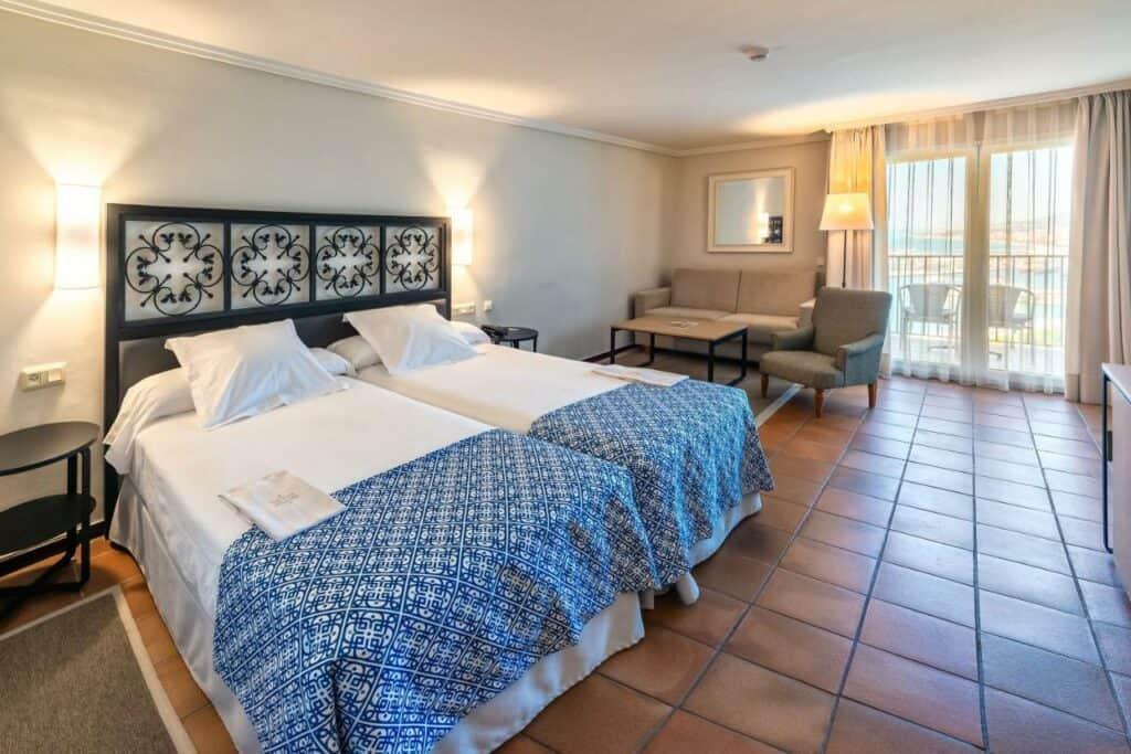 Parador de Malaga room