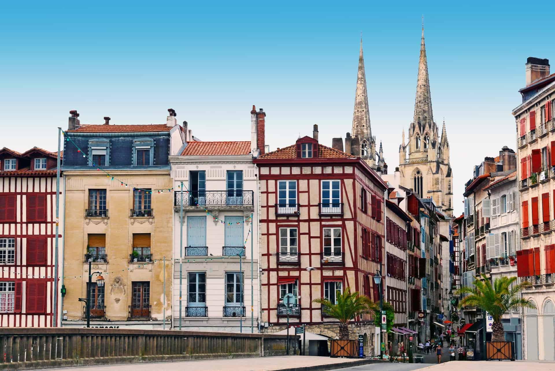 p Petit Bayonne