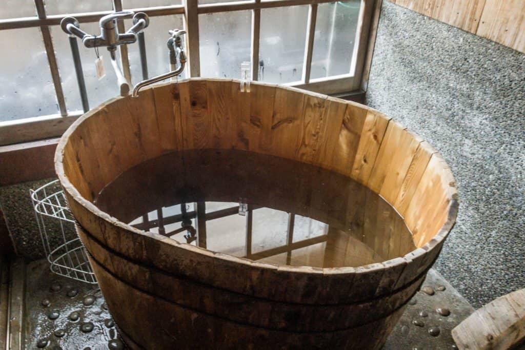 Shikoku, pilgrimage, pilgrim, family, baby, Japan, travel, ryokan, bath, onsen, ofuro, traditional, Japanese, sento