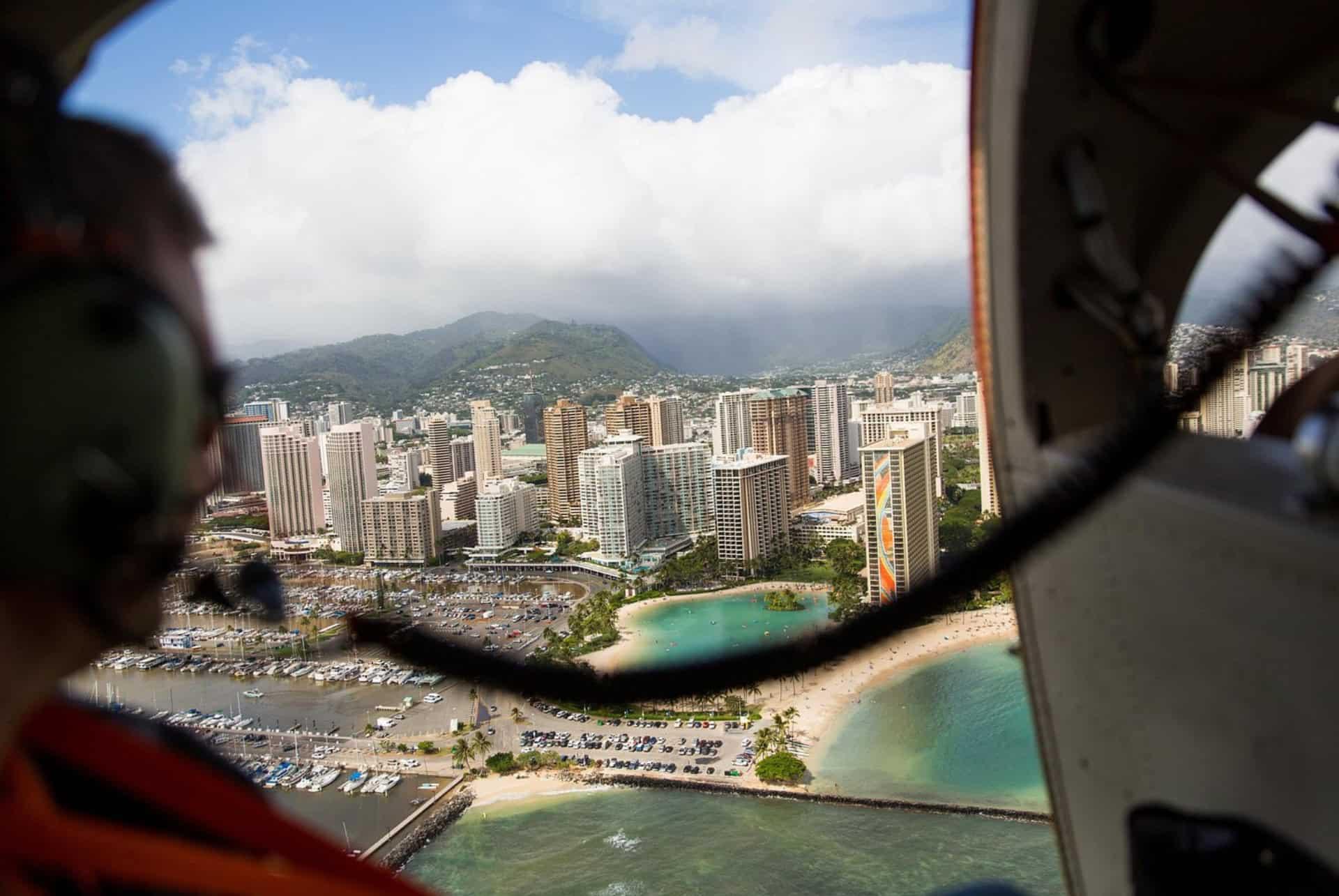 What to do in Oahu helicopter ride