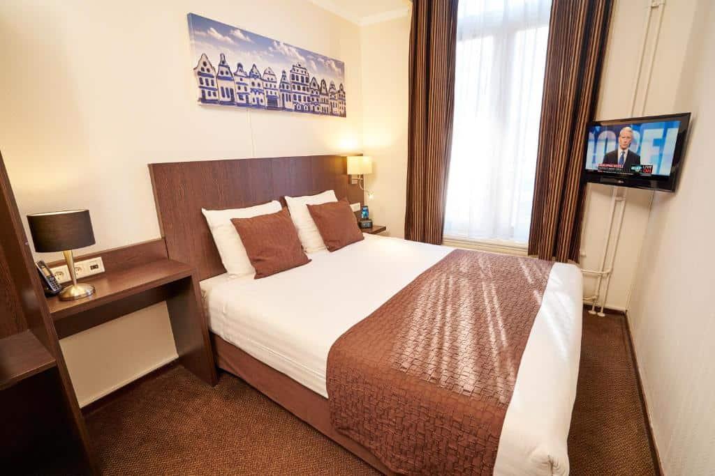 Hotel Nes