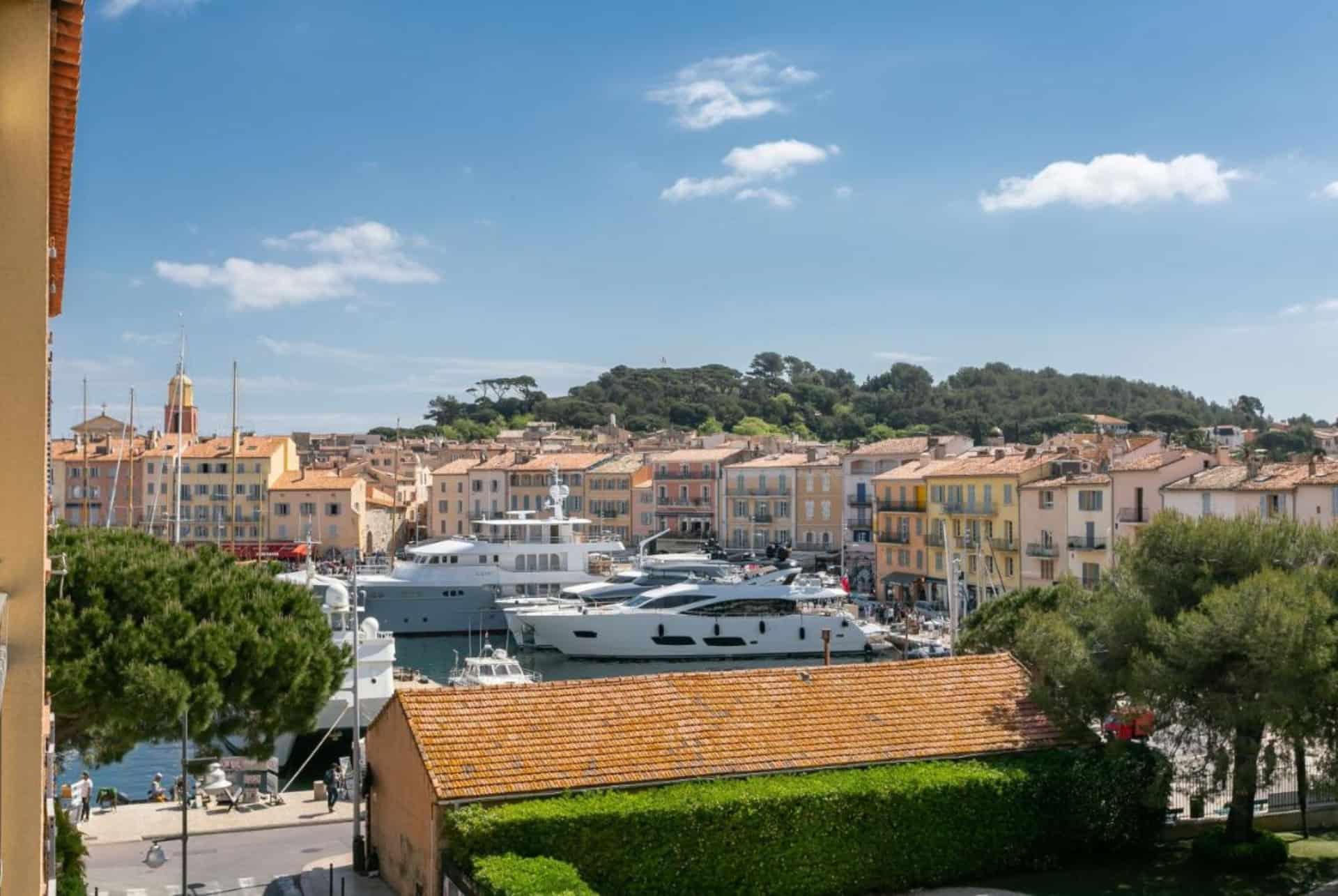 view from la maison d'orange