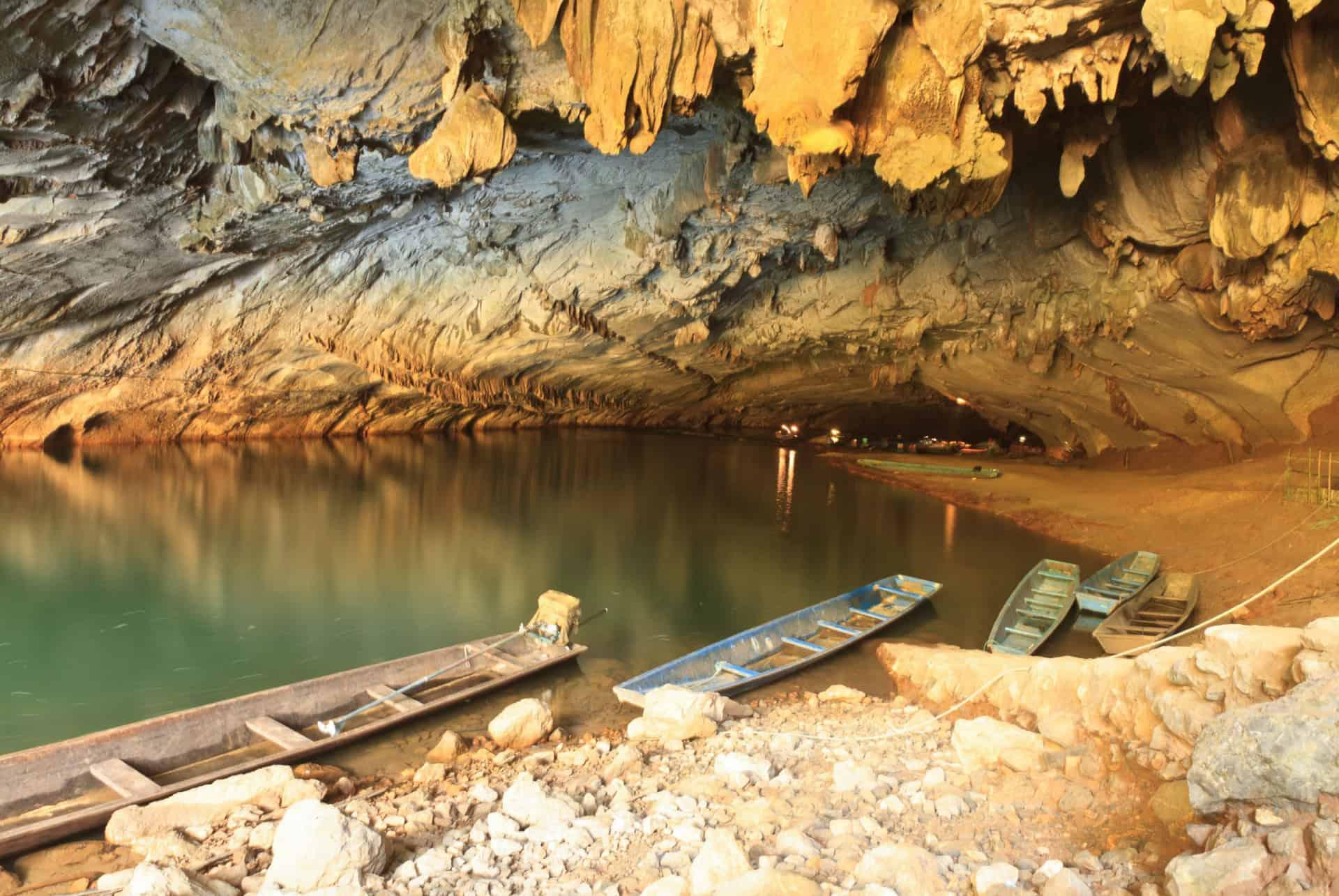 konglor caves