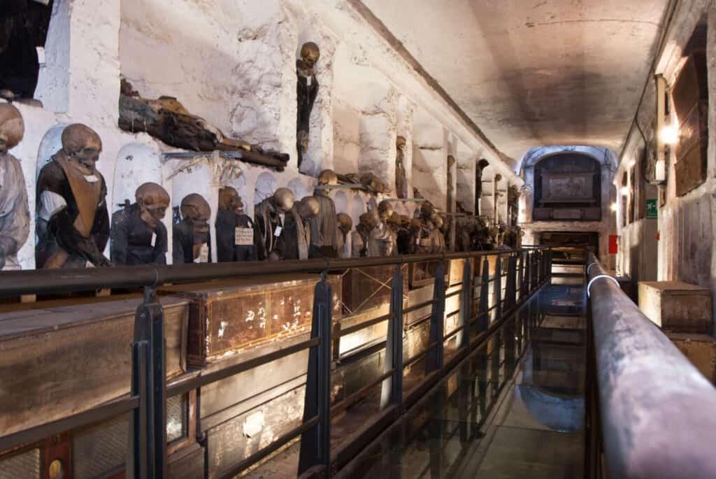 what to do in palermo capuchin catacombs