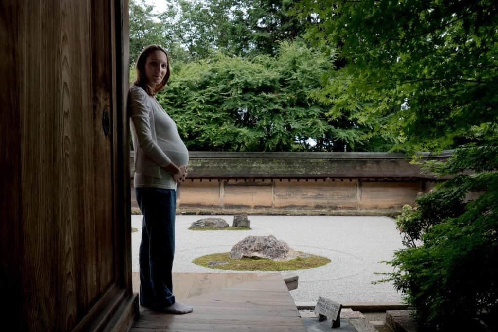 Traveling, pregnant, pregnancy, baby, traveler, Japan