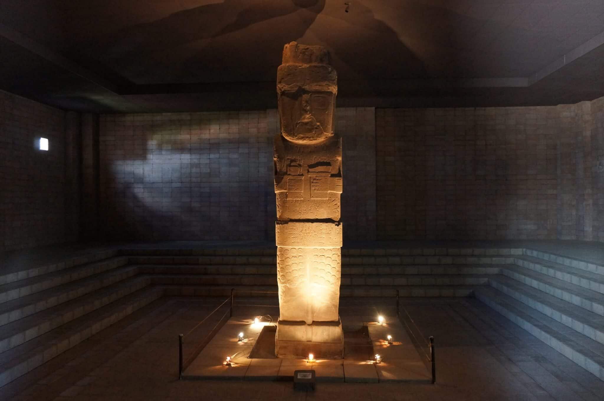 Tiwanaku Museum, Monolith, Bennett, priest, Tiahuanaco, Bolivia