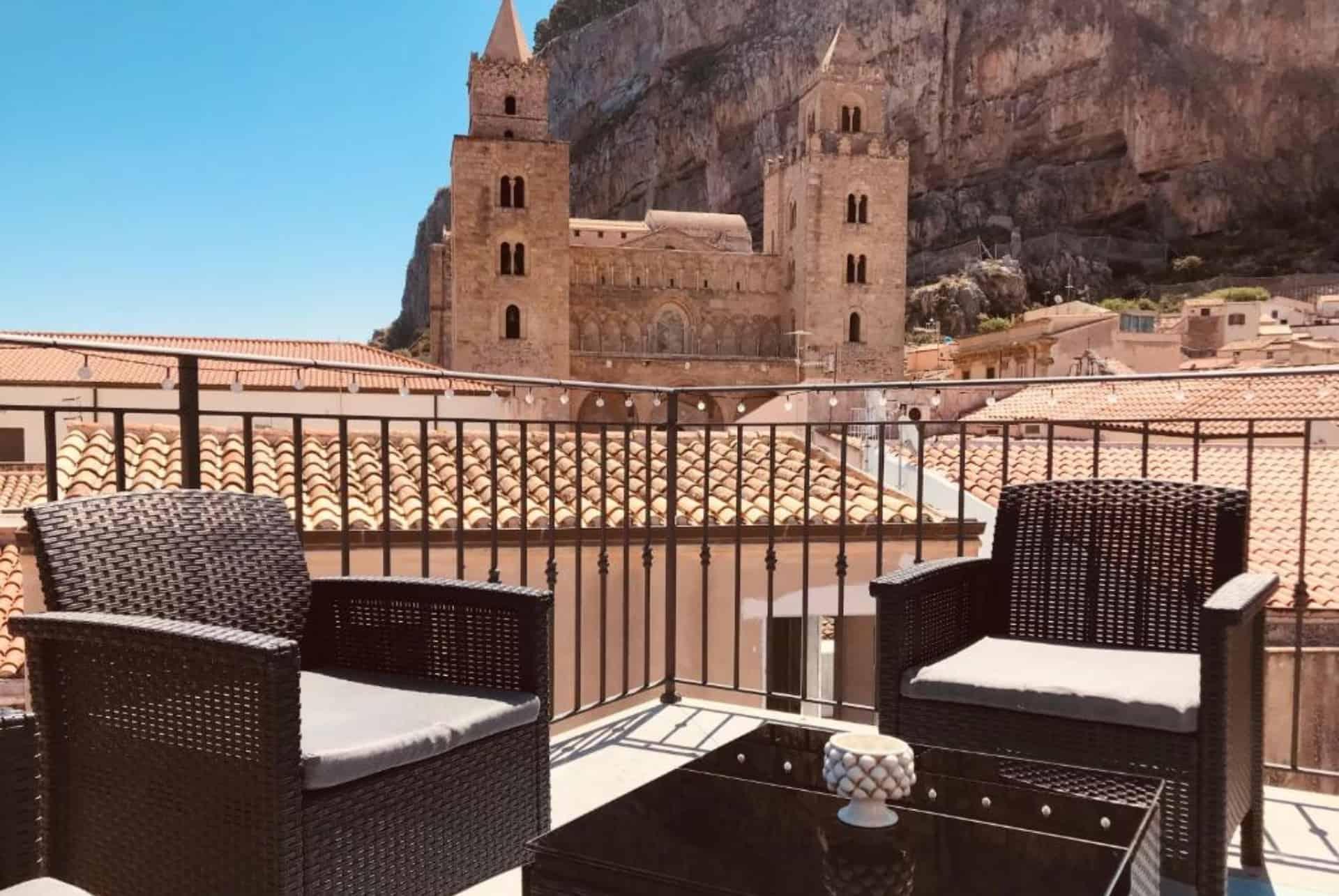 duomo apartments cefalu