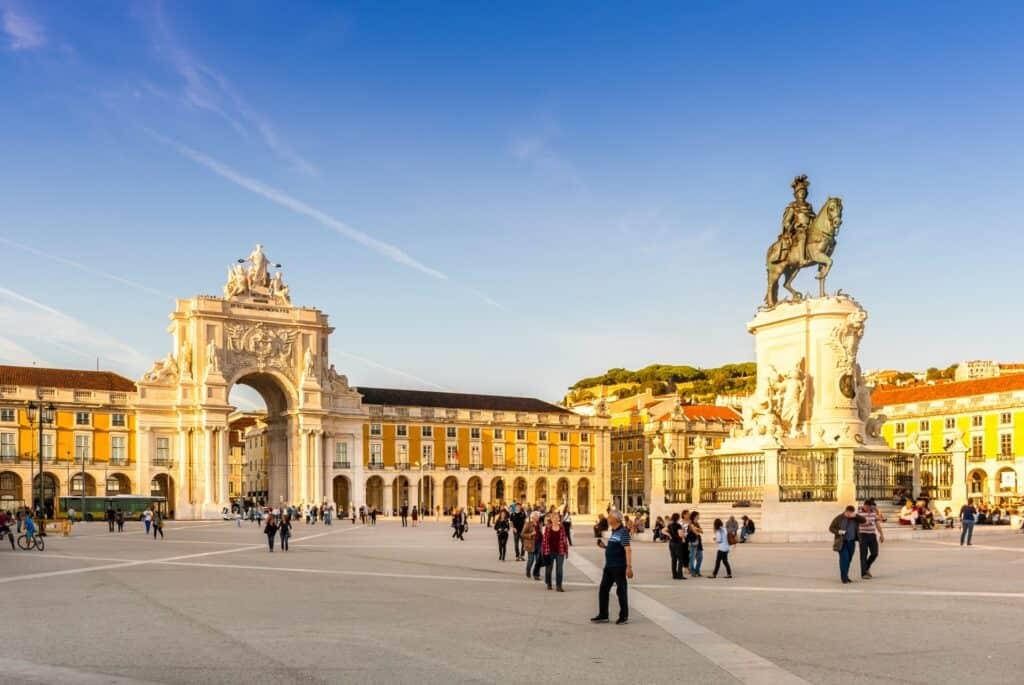 best time to visit lisbon