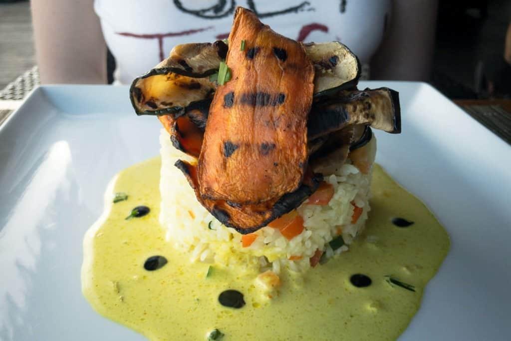 Vegan, vegan, travel, tips