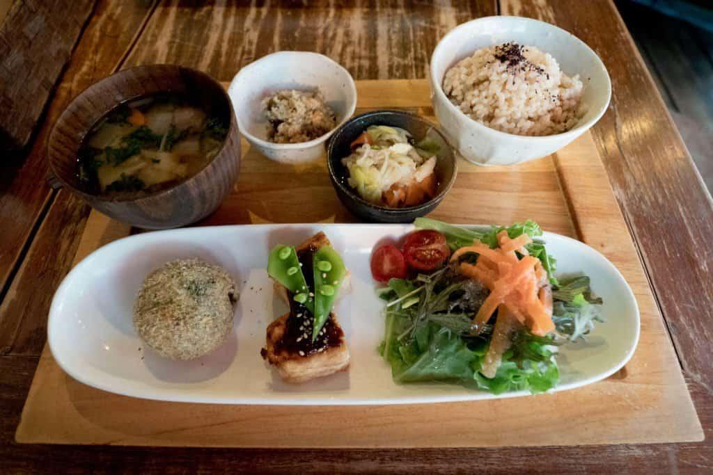 Vegan, vegan, travel, tips