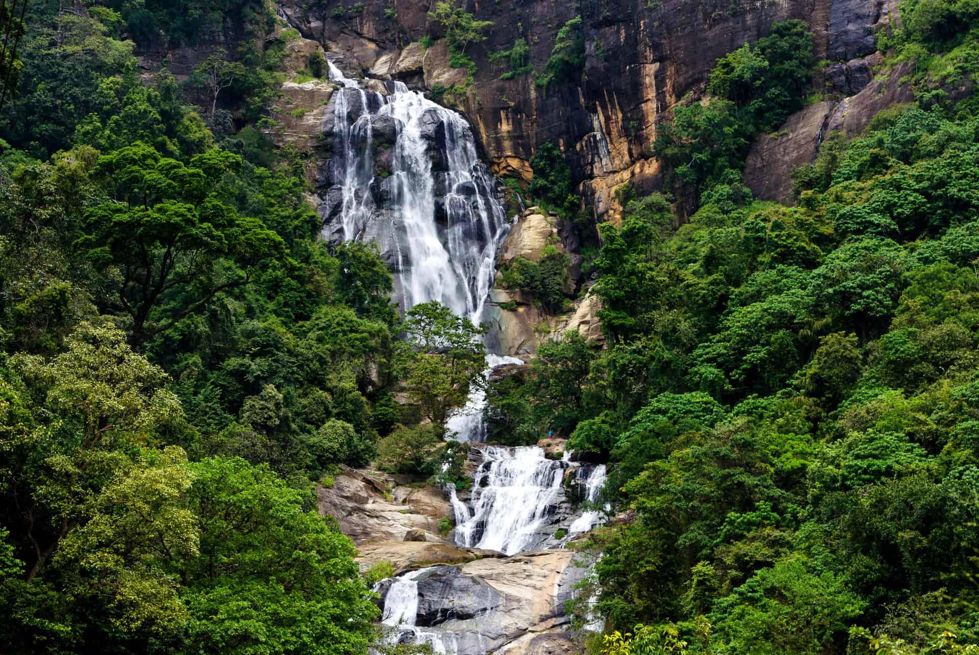 what to do in sri lanka ravana waterfall