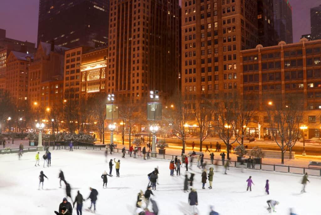 ice skating when to go chicago